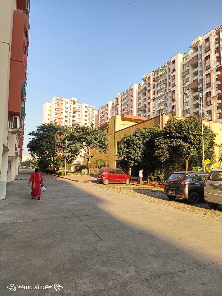 Exterior View, nandakini-alaknanda-estate 2.5 Bedroom 1450 Sq.Ft. Apartment In Amar Shaheed Path Lucknow 9564061