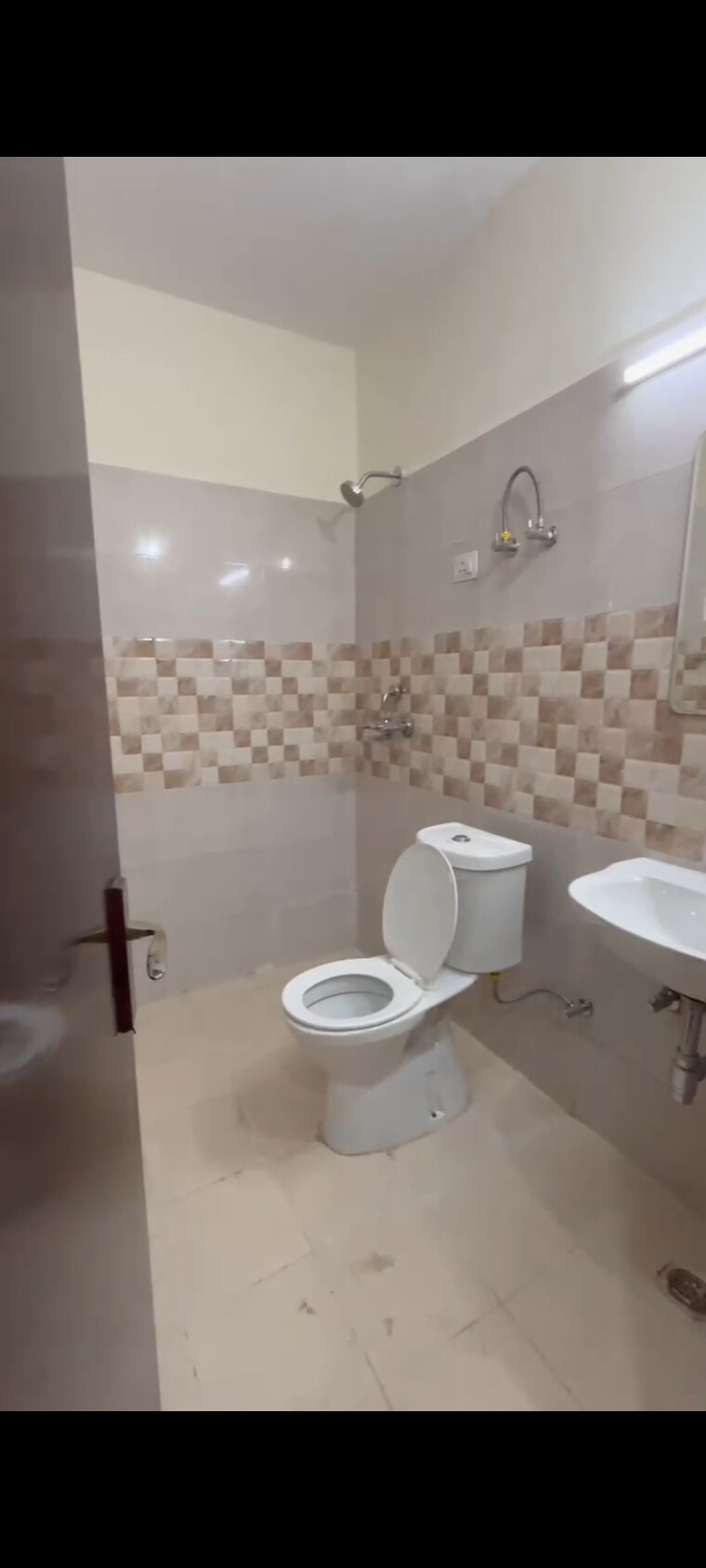 Bathroom, amrapali-dream-valley 4 Bedroom 2040 Sq.Ft. Villa In Tech Zone 4 Greater Noida Greater Noida 9564079