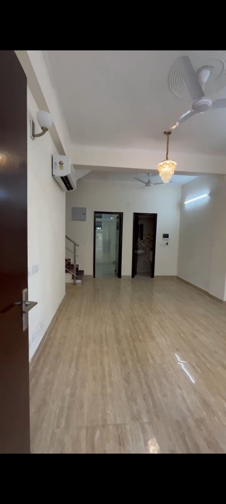 Room, amrapali-dream-valley 4 Bedroom 2040 Sq.Ft. Villa In Tech Zone 4 Greater Noida Greater Noida 9564079