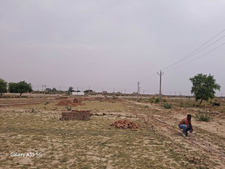 undefined, jewar  100 Sq.Yd. Plot In Jewar Greater Noida 9564092