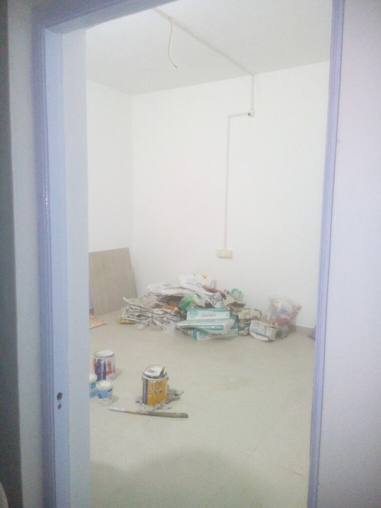 Room, shastrinagar 1 RK 750 Sq.Ft. Apartment In Shastrinagar Ahmedabad 9564119