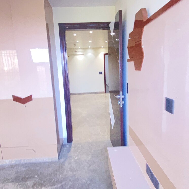 undefined, rohini sector 11 4 Bedroom 144 Sq.Mt. Builder Floor In Rohini Sector 11 Delhi 9564153