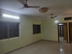 Room in 2 BHK Apartment at Frazer Town – for Rent