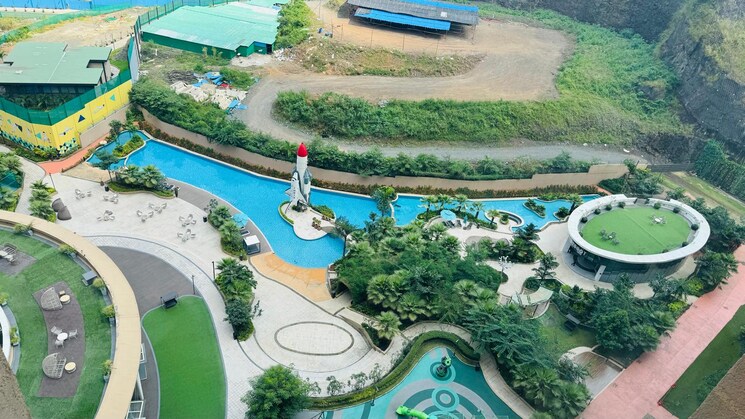 Garden, kanakia-silicon-valley 2 Bedroom 820 Sq.Ft. Apartment In Powai Mumbai 9564265