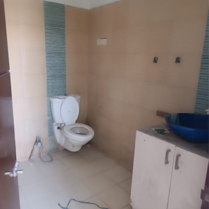 Bathroom in 2 BHK Builder Floor at Sushant Lok 3, Sector 57 – for Rent