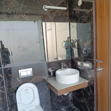 Team Area in 2 BHK Builder Floor at Sushant Lok 3, Sector 57 – for Rent