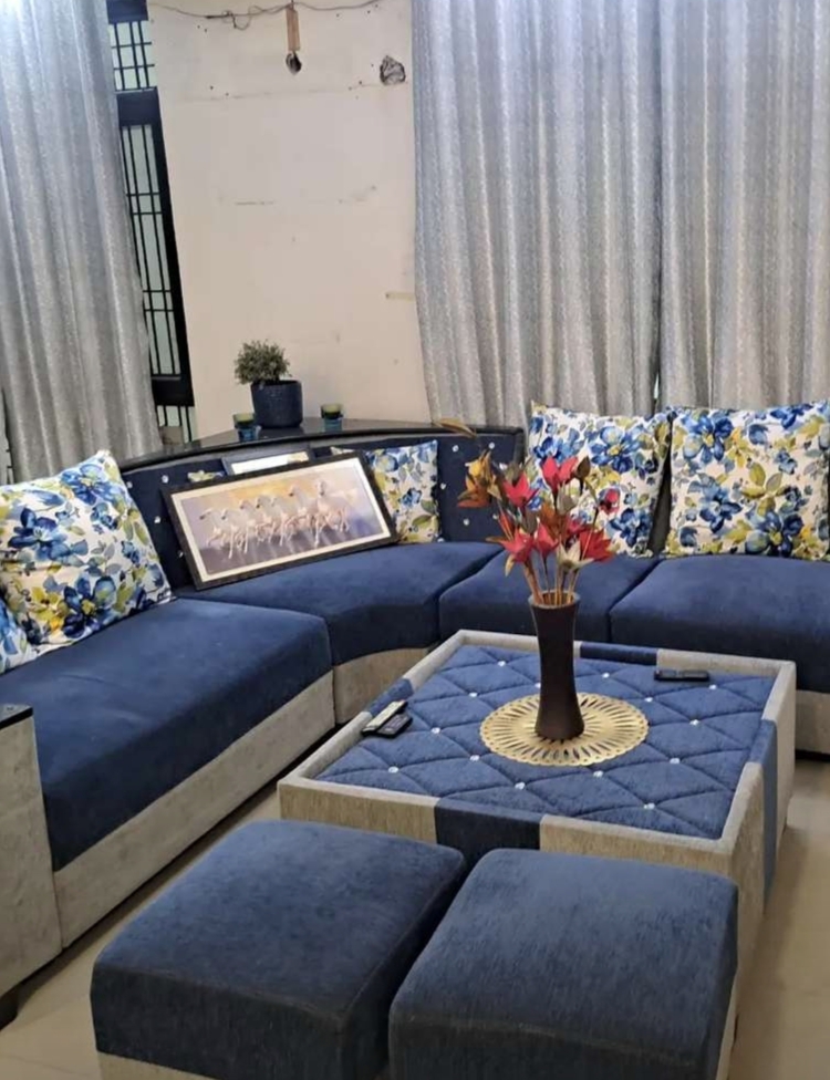 3 BHK + Pooja Room Apartment For Rent in Hazratganj