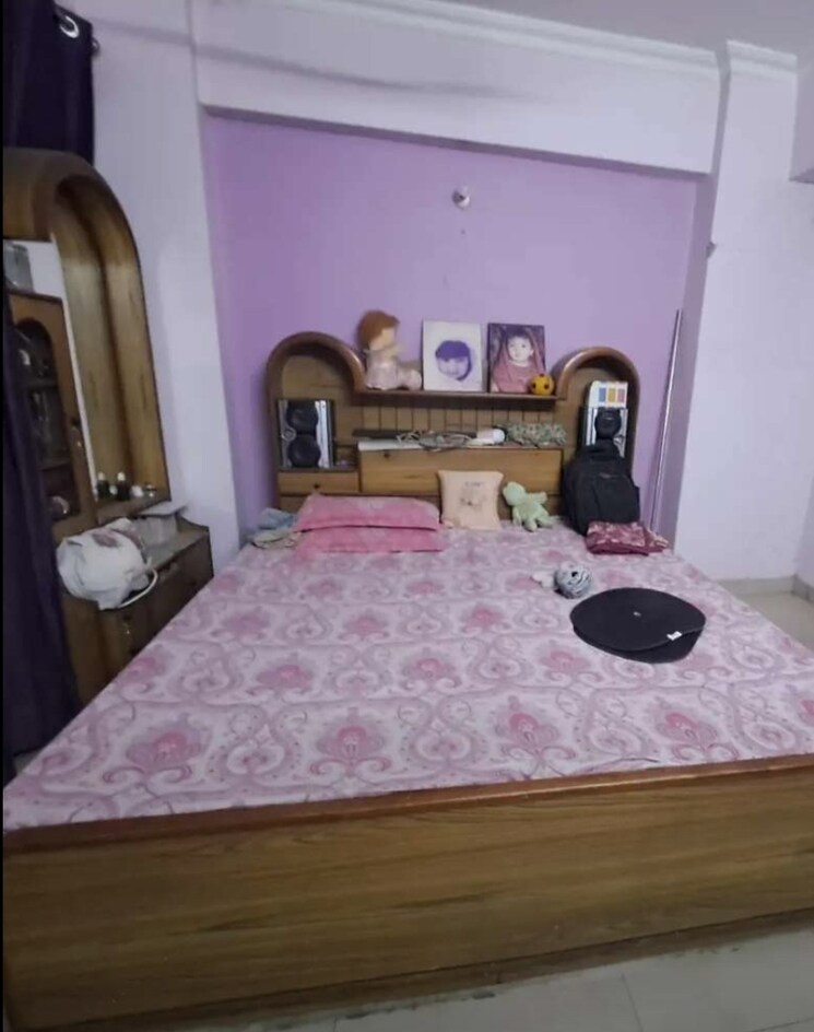Bedroom, hazratganj 3 Bedroom 1450 Sq.Ft. Apartment In Hazratganj Lucknow 9564290