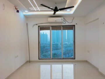 Room in 1 BHK Apartment at Je And Vee Om Trimurti, Malad East – for Rent