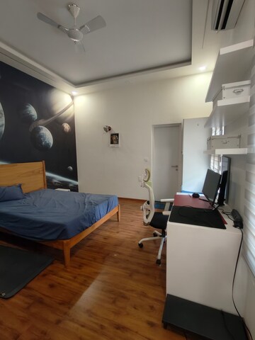 Team Area in 4 BHK Villa at Prestige Lakeside Habitat, Varthur – for Rent