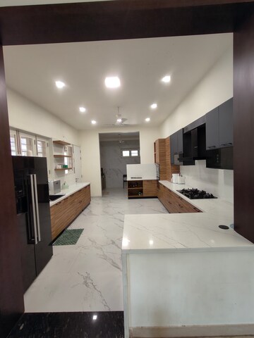 Bedroom in 4 BHK Villa at Prestige Lakeside Habitat, Varthur – for Rent