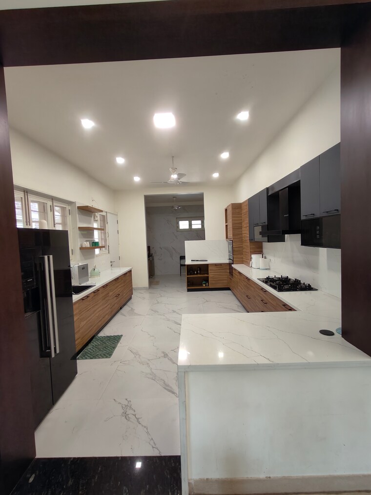 Kitchen, prestige-lakeside-habitat 4 Bedroom 4033 Sq.Ft. Villa In Varthur Bangalore 9564283