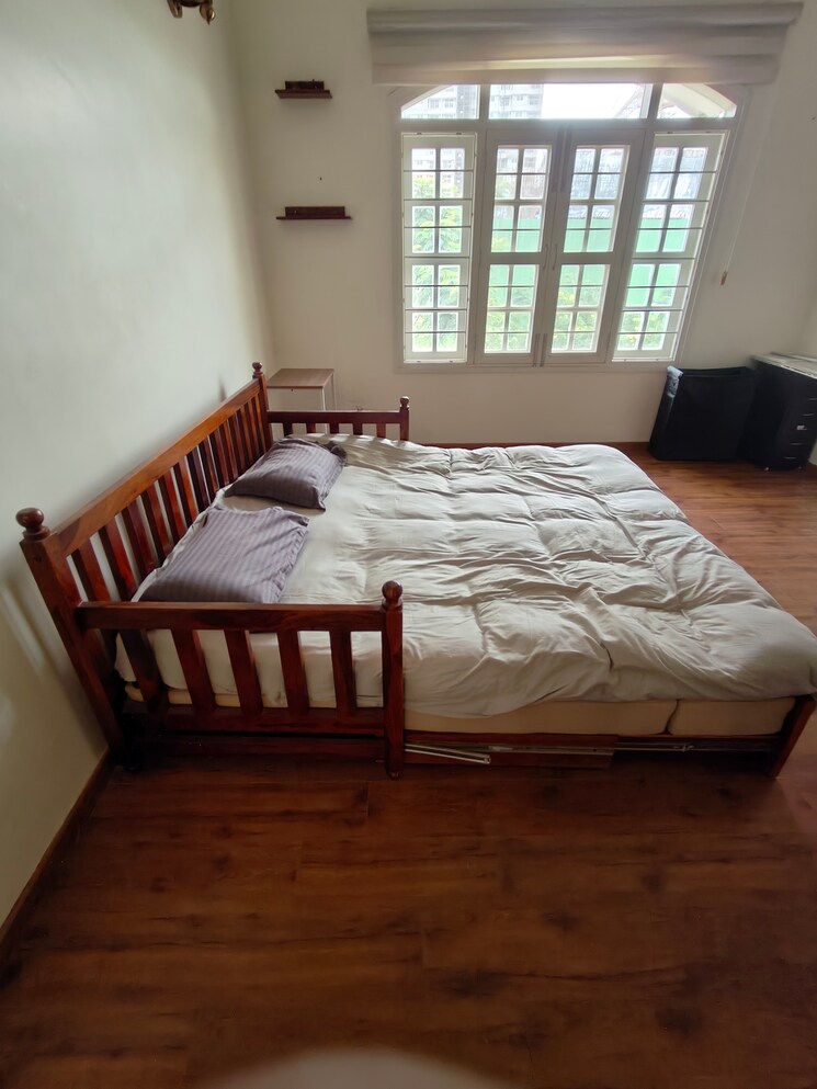 Bedroom, prestige-lakeside-habitat 4 Bedroom 4033 Sq.Ft. Villa In Varthur Bangalore 9564283