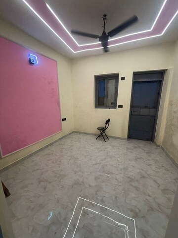 Room in 3 BHK Apartment at Amolik Heights, Sector 88 – for Sale