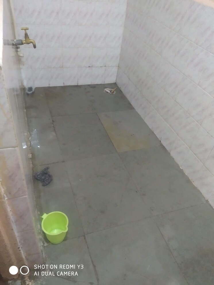 Bathroom, kadam-plaza-katraj 1 RK 560 Sq.Ft. Apartment In Katraj Pune 9564352