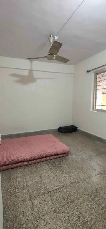 Room in 1 BHK Builder Floor at Samrat Corner CHS, Nalasopara West – for Sale