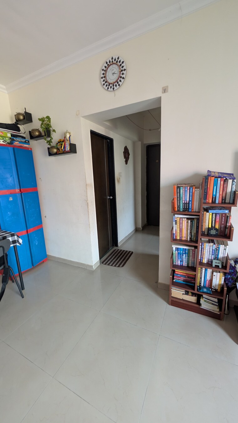 Living Room, bhoomi-elegant 1 Bedroom 450 Sq.Ft. Apartment In Kandivali East Mumbai 9564360