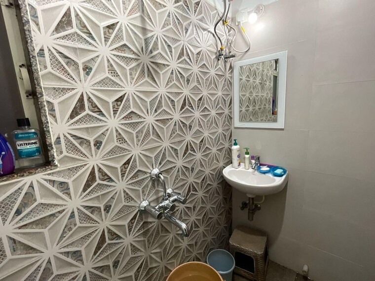 Bathroom, shree-riddhi-siddhi-sumukh-hills 1 Bedroom 654 Sq.Ft. Apartment In Kandivali East Mumbai 9564366