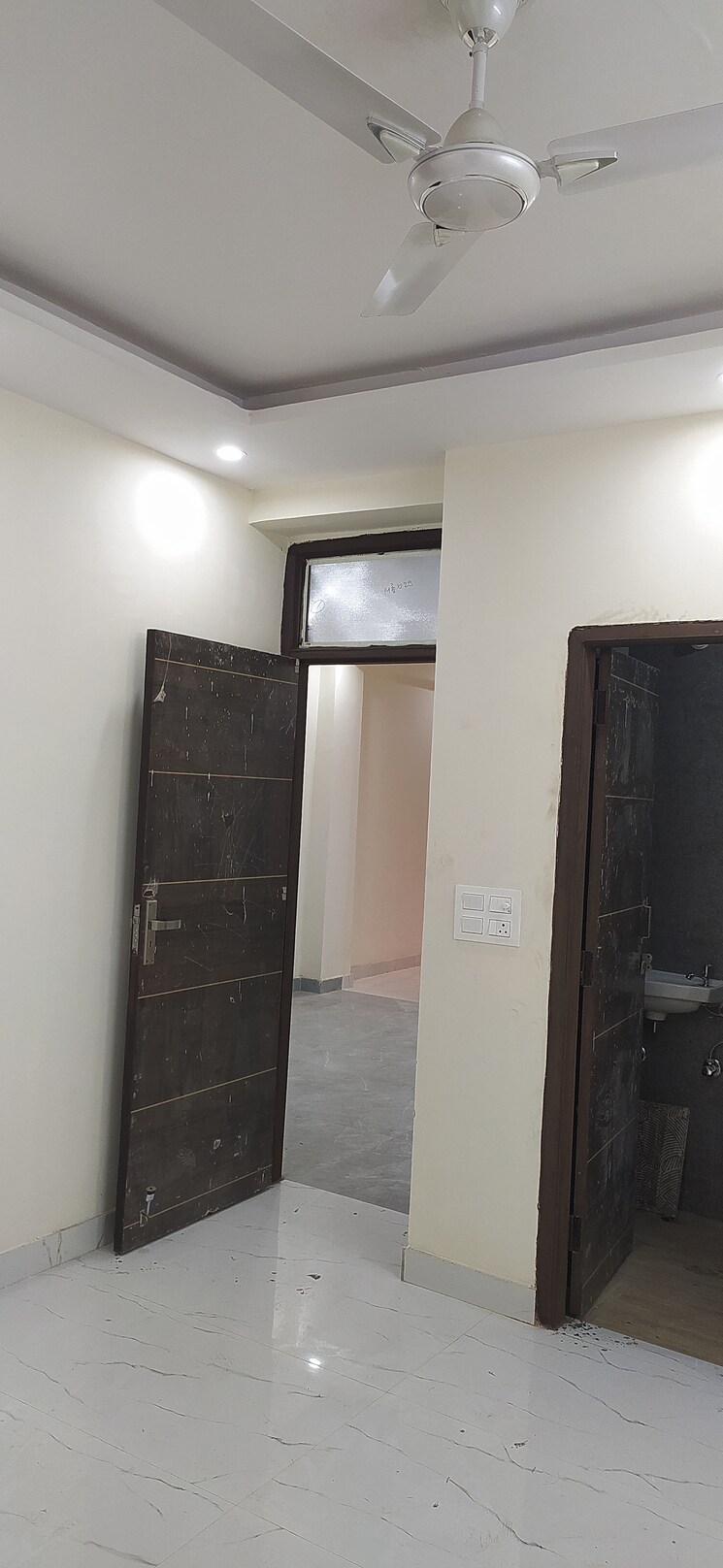 Room, khirki extension 2 Bedroom 750 Sq.Ft. Builder Floor In Khirki Extension Delhi 9564369