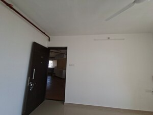 Room in 1 BHK Apartment at KIPL Morya, Kasarvadavali – for Rent