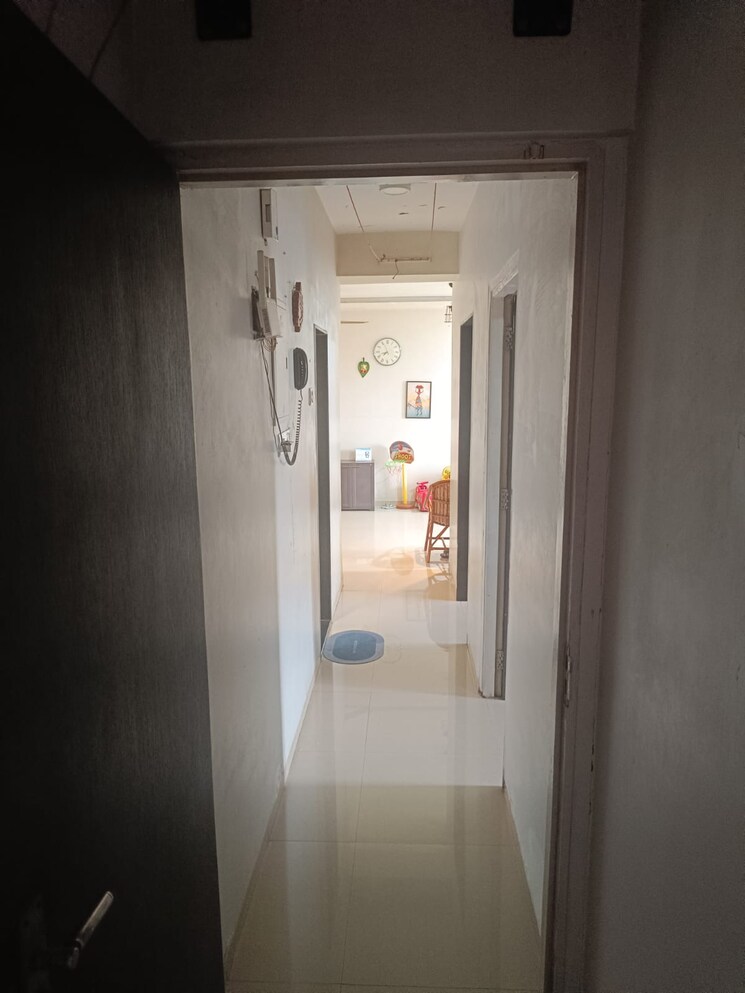 undefined, neighbourhood-society 2 Bedroom 830 Sq.Ft. Apartment In Malad East Mumbai 9564379