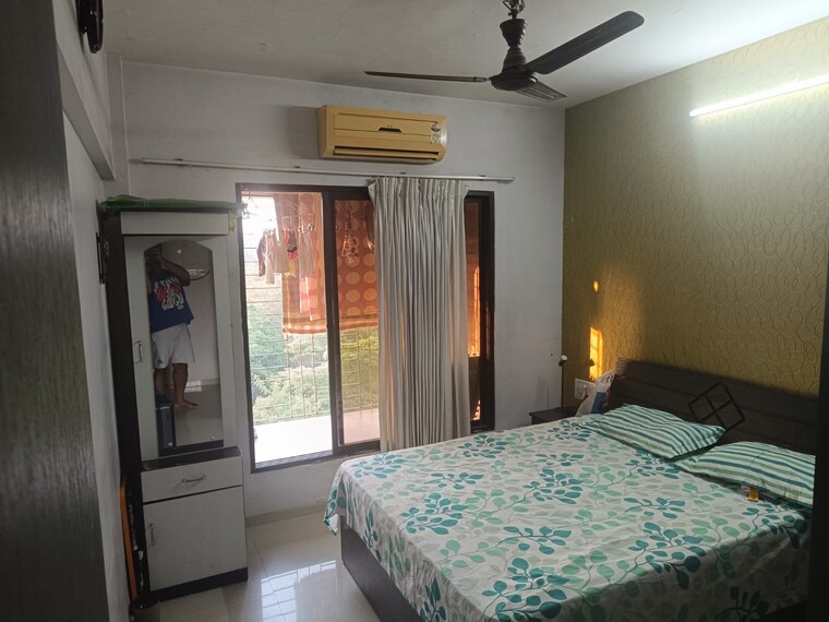 Bedroom, neighbourhood-society 2 Bedroom 830 Sq.Ft. Apartment In Malad East Mumbai 9564379