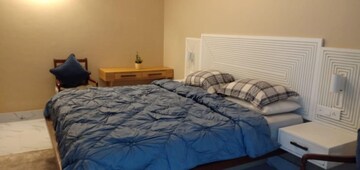 Bedroom in 3 BHK Builder Floor at Defence Colony – for Rent