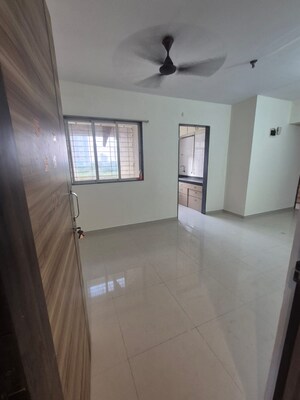 Room in 2 BHK Apartment at Moraj Prive, Kopar Khairane – for Rent