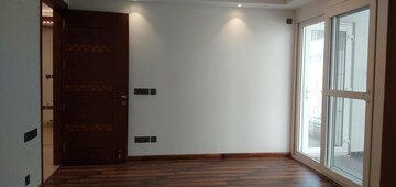 Room in 4 BHK Builder Floor at Defence Colony – for Rent