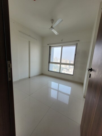 Room in 3 BHK Apartment at Dhayari – for Rent