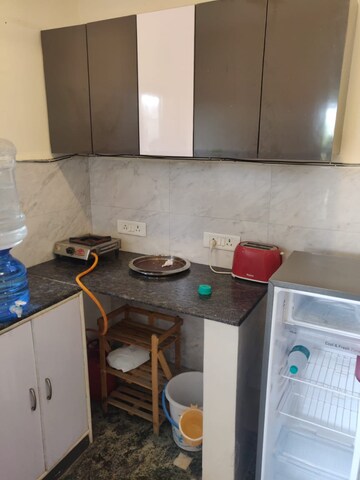 Kitchen in 1 BHK Builder Floor at Boutique Residential Apartments C-253, Defence Colony – for Rent
