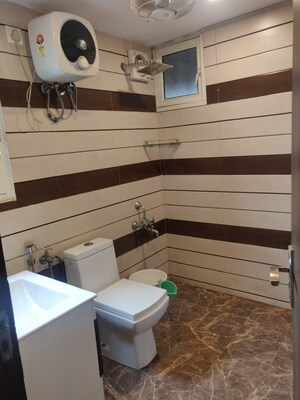 Bathroom in 1 BHK Builder Floor at Boutique Residential Apartments C-253, Defence Colony – for Rent