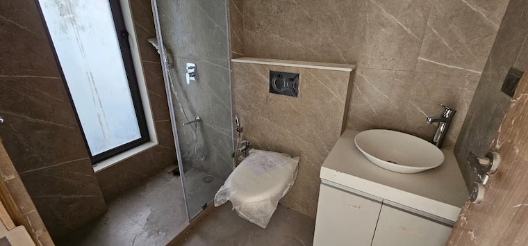 Bathroom, s-raheja-panorama 3 Bedroom 1259 Sq.Ft. Apartment In Santacruz West Mumbai 9564405