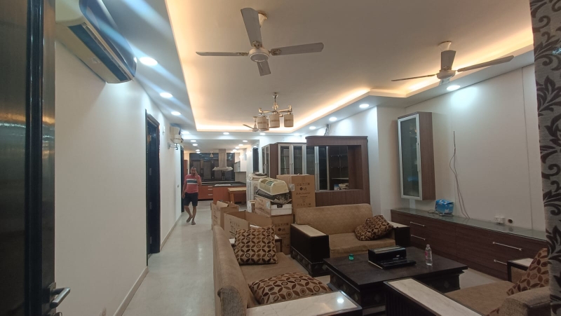 3 BHK + Pooja Room Builder Floor For Rent in Kalkaji