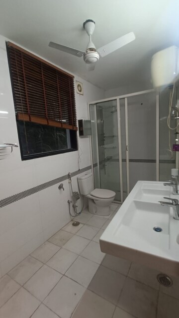 Attached Bathroom in 3 BHK Builder Floor at Kalkaji – for Rent