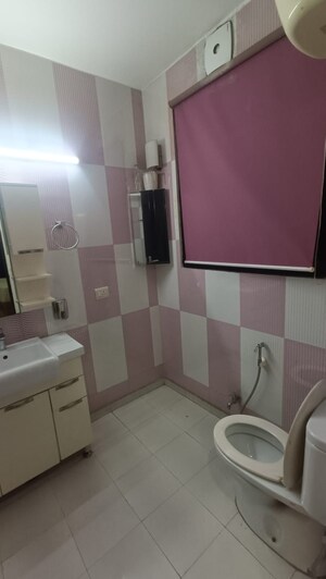 Attached Bathroom in 3 BHK Builder Floor at Kalkaji – for Rent