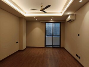 Master Bedroom in 3 BHK Builder Floor at Greater Kailash I – for Rent