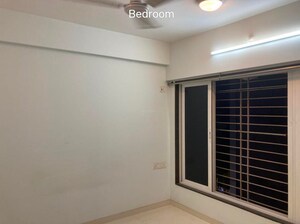 Room in 1 BHK Apartment at Crystal Plaza Santacruz, Santacruz East – for Rent