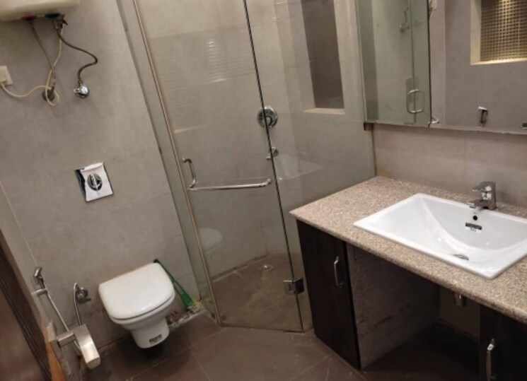 Attached Bathroom, kalkaji 3 Bedroom 2300 Sq.Ft. Builder Floor In Kalkaji Delhi 9564486