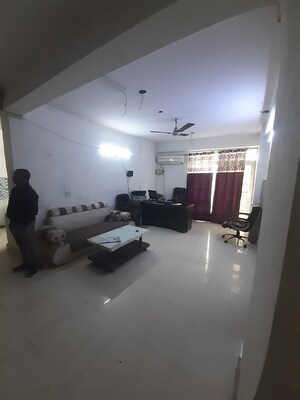 3 BHK Apartment For Sale in Vasundhara Sector 18