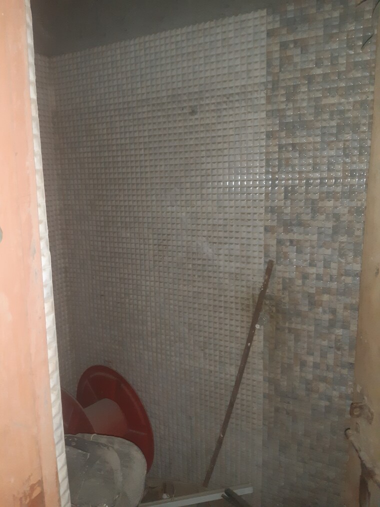 Bathroom, vasundhara sector 18 3 Bedroom 1700 Sq.Ft. Apartment In Vasundhara Sector 18 Ghaziabad 9564507