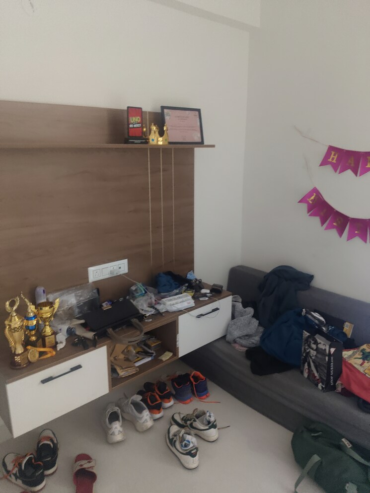 Living Room, krishna-residency-kadubeesanahalli 1 Bedroom 650 Sq.Ft. Apartment In Kadubeesanahalli Bangalore 9564504