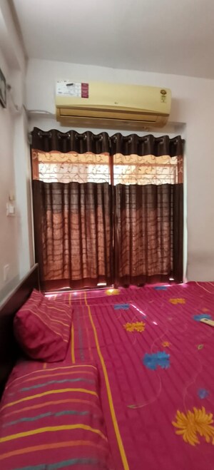 Bedroom in 2 BHK Apartment at Mihan – for Rent