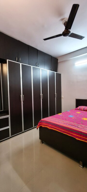 Bedroom in 2 BHK Apartment at Mihan – for Rent