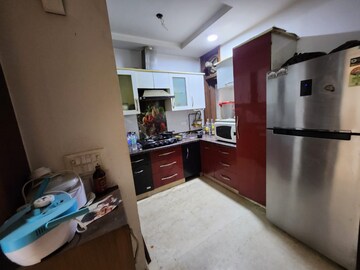 Kitchen in 3 BHK Builder Floor at RWA Chittaranjan Park Block R, Chittaranjan Park – for Rent