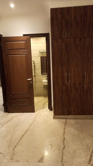 Room in 3 BHK Builder Floor at Gulmohar Park – for Rent