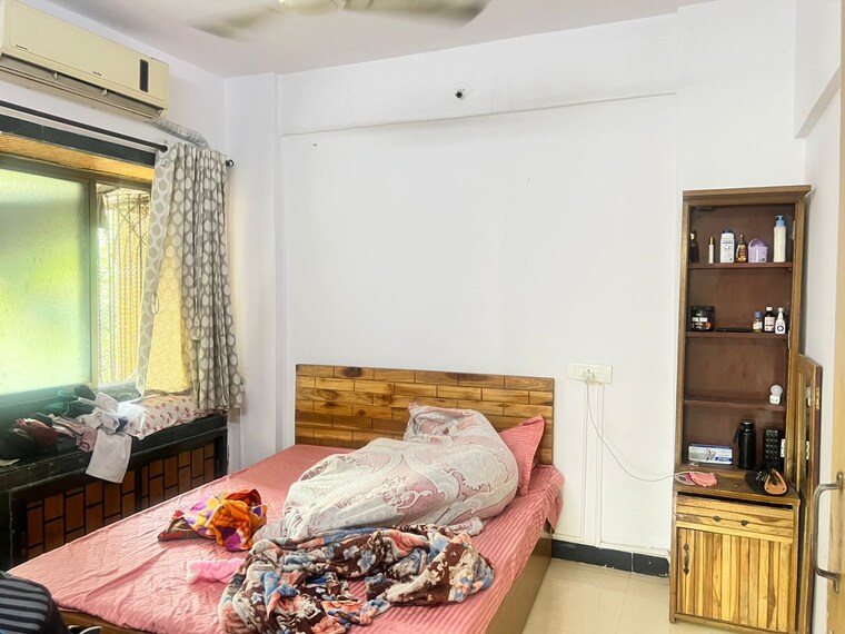 Bedroom, royal-oasis 1.5 Bedroom 565 Sq.Ft. Apartment In Malad West Mumbai 9564542