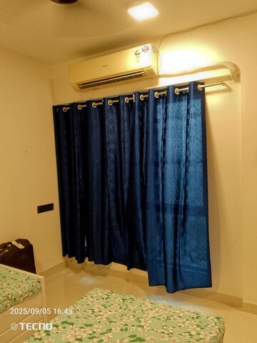 Bedroom in 1 BHK Builder Floor at Shaw Blossom CHS, Nalasopara West – for Sale