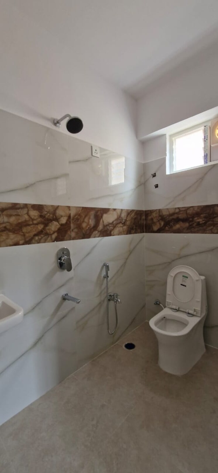 Bathroom, kondapur 3 Bedroom 1900 Sq.Ft. Builder Floor In Kondapur Hyderabad 9564582