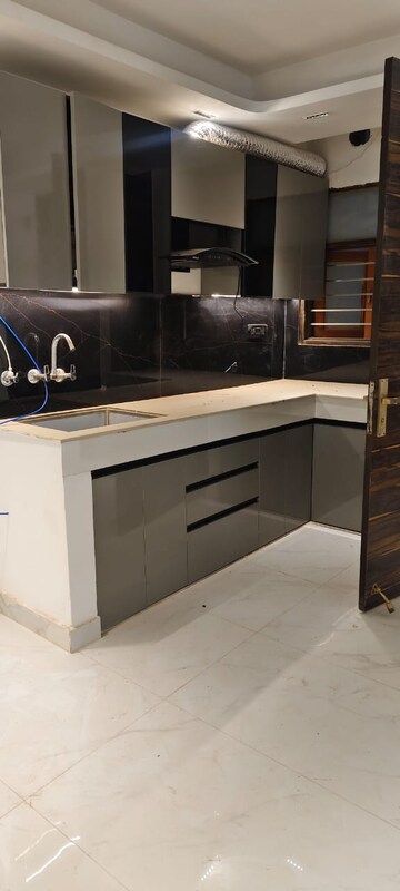 Kitchen in 1 BHK Builder Floor at Saket – for Rent